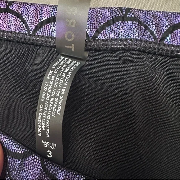 NWT! TORRID purple iridescent mermaid scale bikini swim bottoms, 3X. - Picture 6 of 8